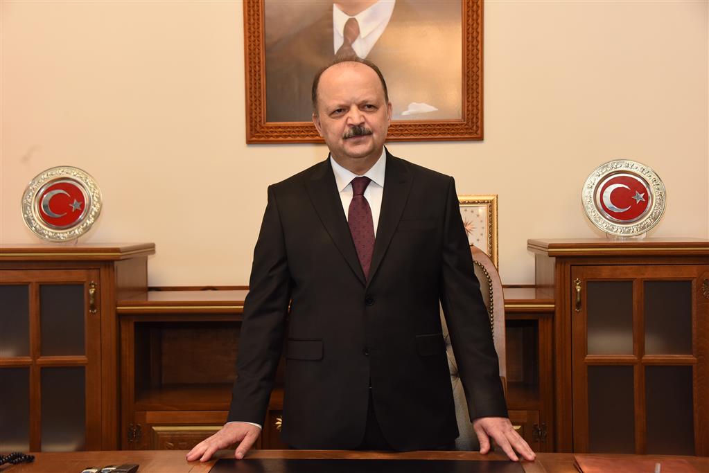 Valimiz Sayın Meftun Dallı'nın Muhtarlar Günü Mesajı